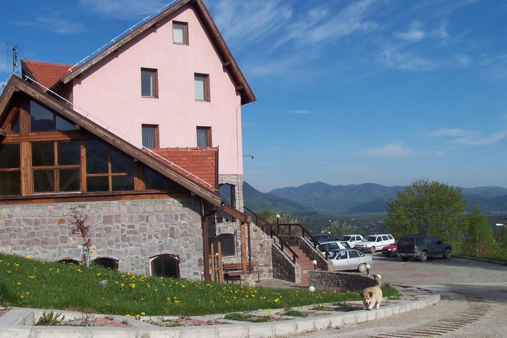برانْ Hotel Sofia المظهر الخارجي الصورة